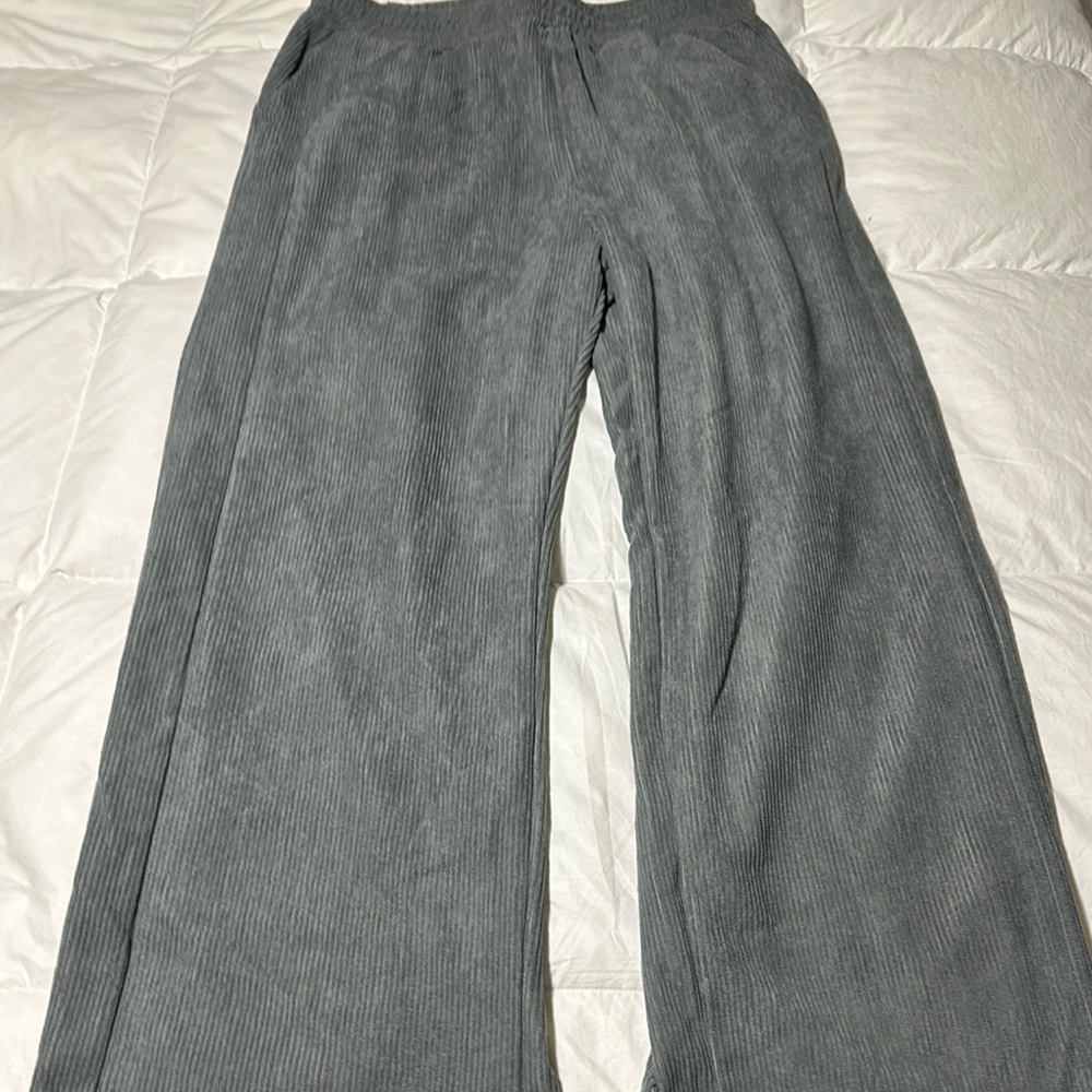HALARA Gray Flare Pants
